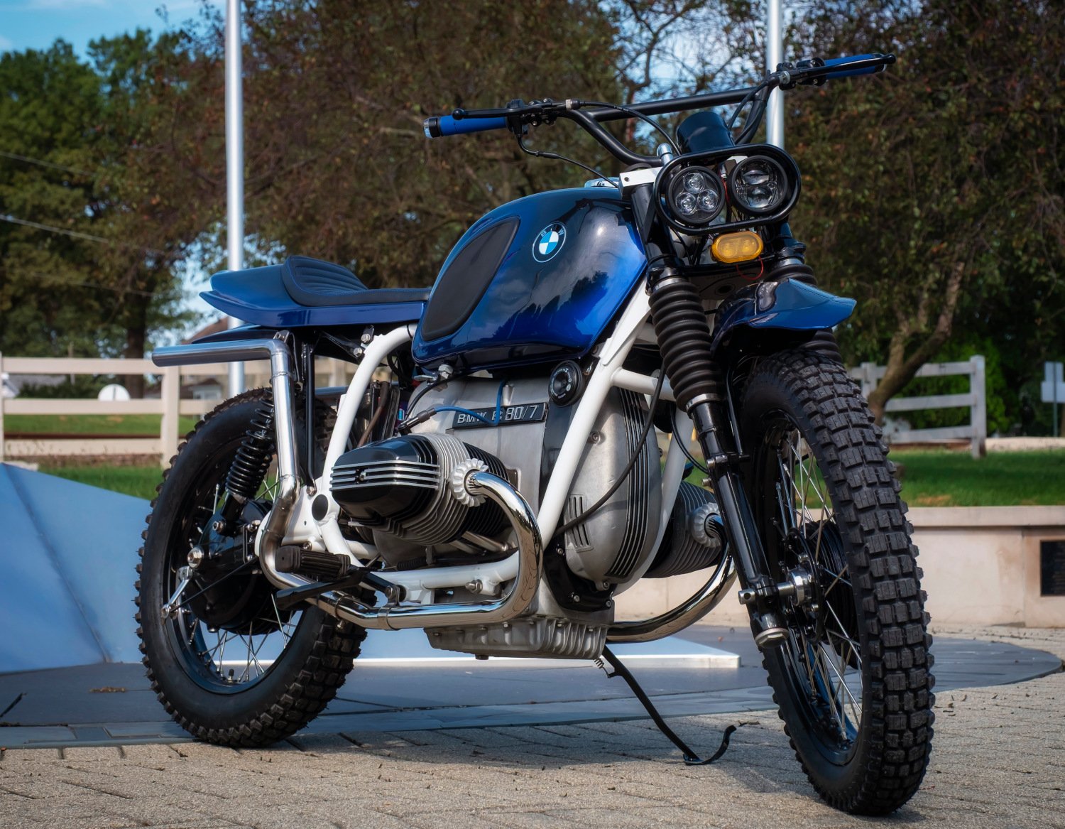 Black Wolf BMW R80 Tracker-12