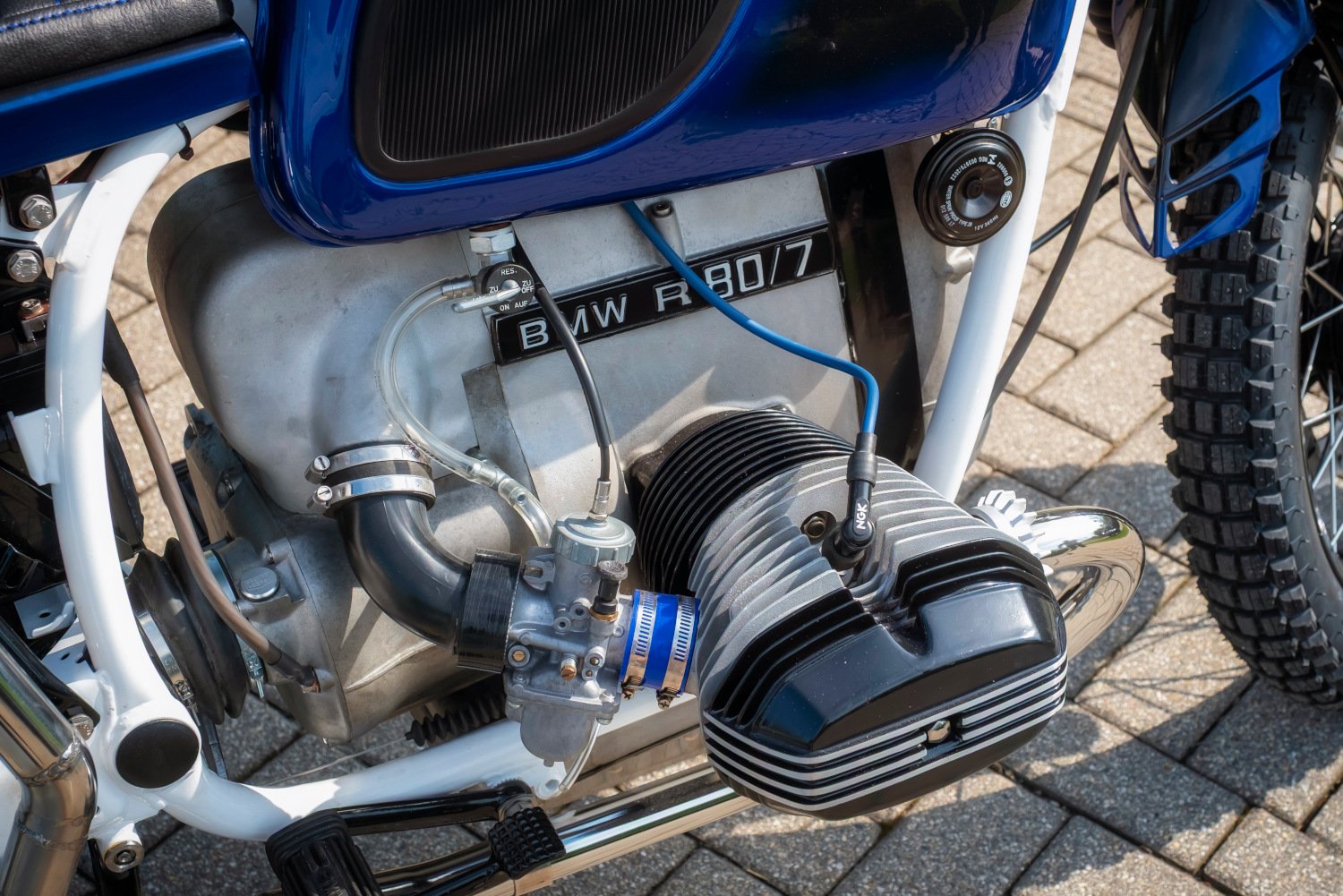 Black Wolf BMW R80 Tracker-6